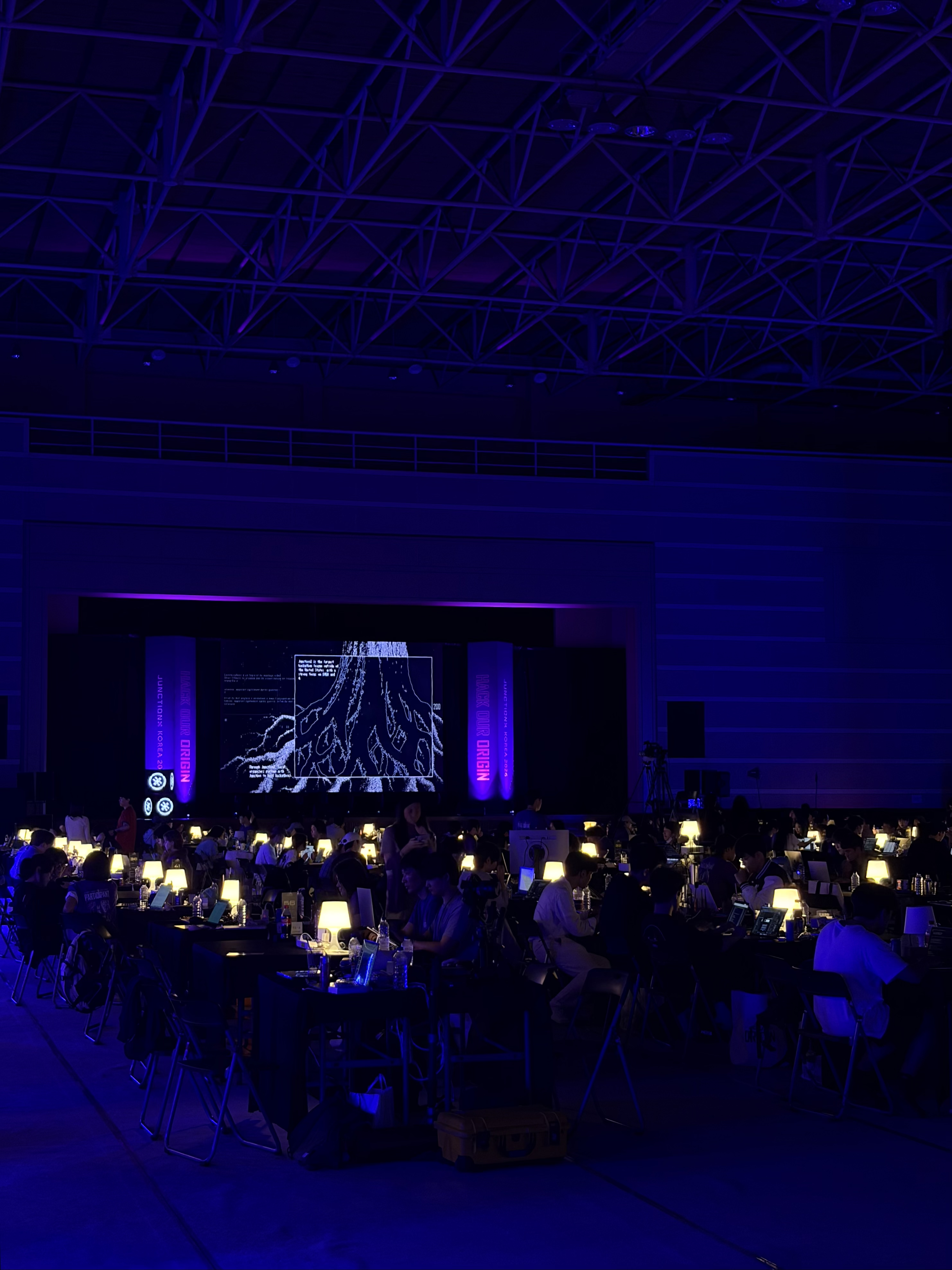JunctionX Korea 2026 hackathon venue filled with participants
